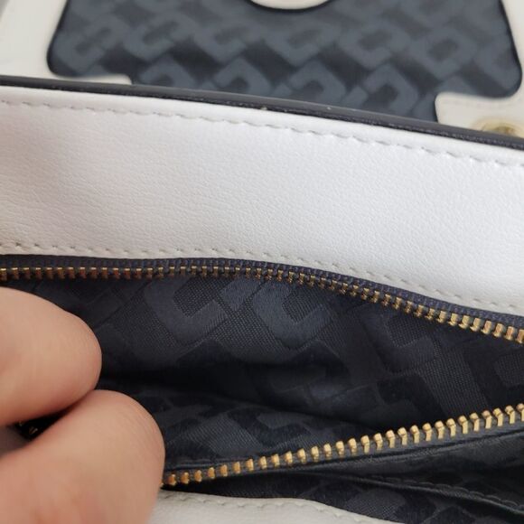 DVF Mini Colorblock Cross Shoulder Bag. Black & White - Picture 8 of 14